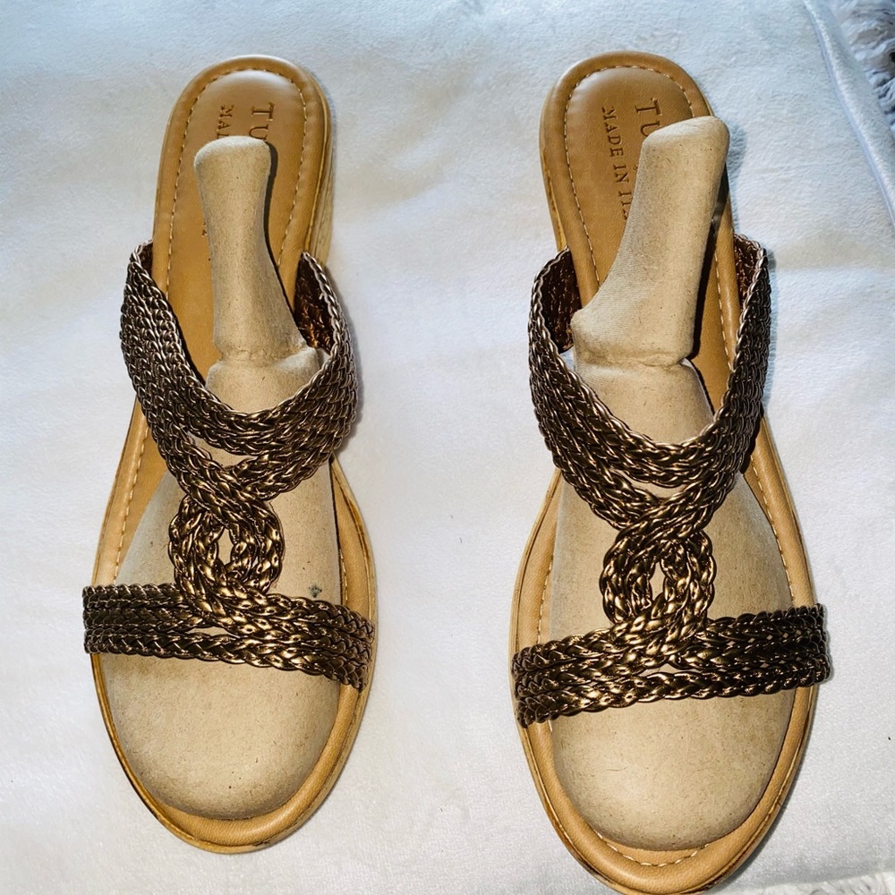 Tuscany sandals